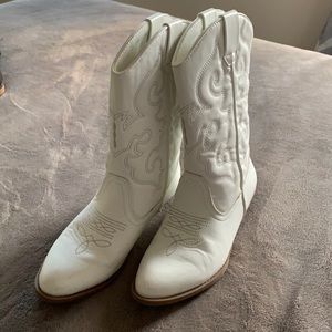Girls white cowboy boots